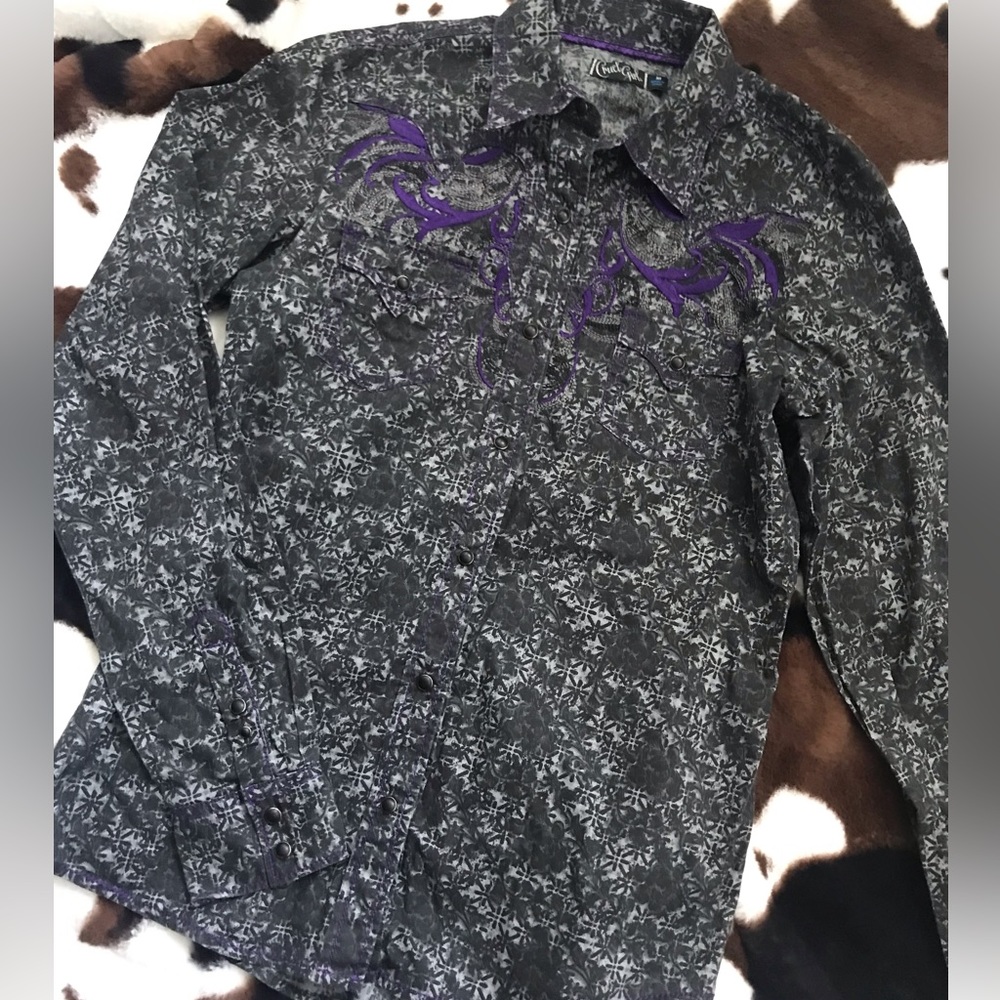 Cruel Girl Button Up Size M